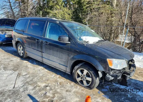 2012 Dodge Grand Caravan Sxt from USA, damaged, VIN 2C4RDGCG3CR378563